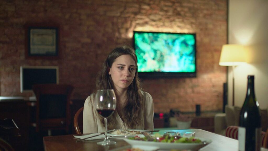 Bulantı - Film Sahnesi